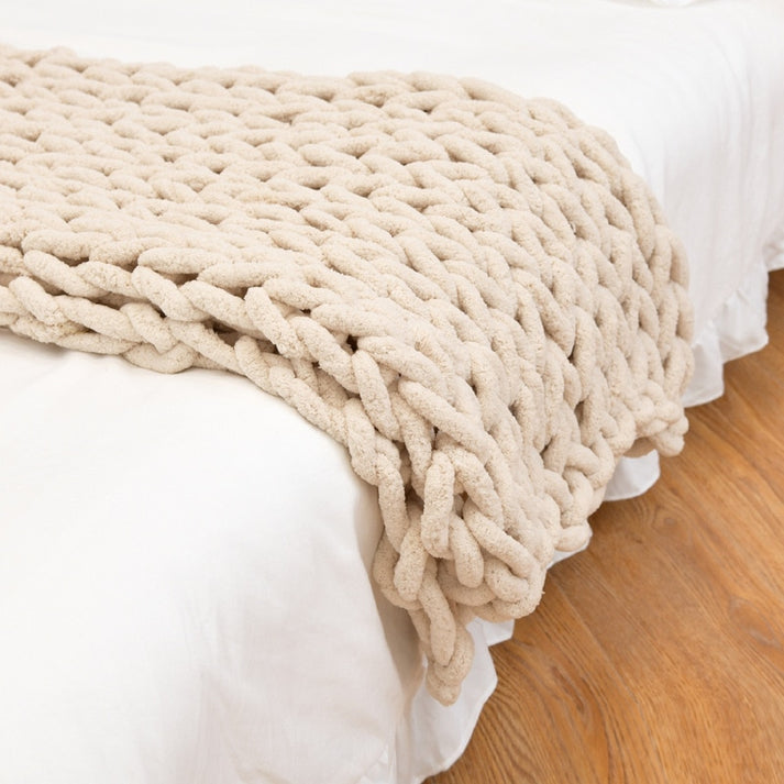 Off White Chunky Knit Blanket